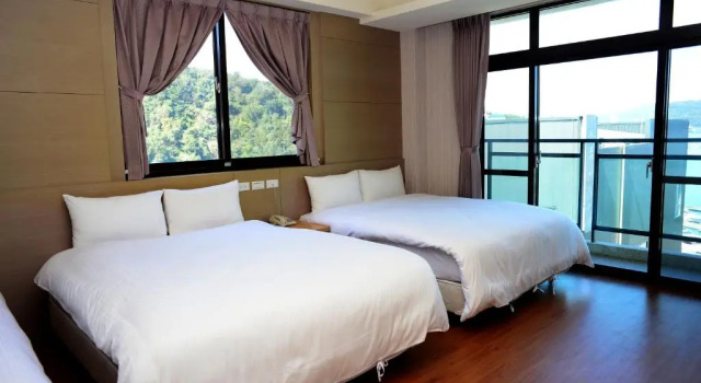 Номер Classic Yi Da Lakeside Hotel