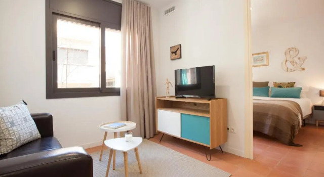 Click&Flat Europa Fira Apartments