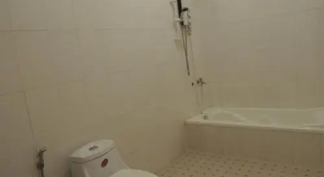 Serey Mathya Guesthouse, Prenota Hotel Chbar Mon Kampong Speu