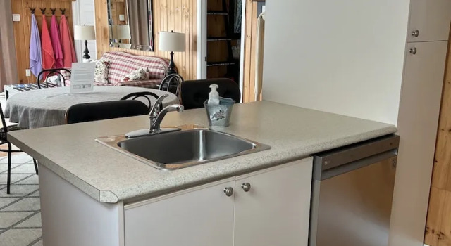 Семейное шале с 2 комнатами с видом на бассейн Chalets Plage St-Jean