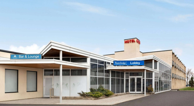 Travelodge by Wyndham Richmond Hill, Забронировать Отель Отели в центре Ричмонд-Хилл с завтраком, отели в центре Ричмонд-Хилл с завтраком