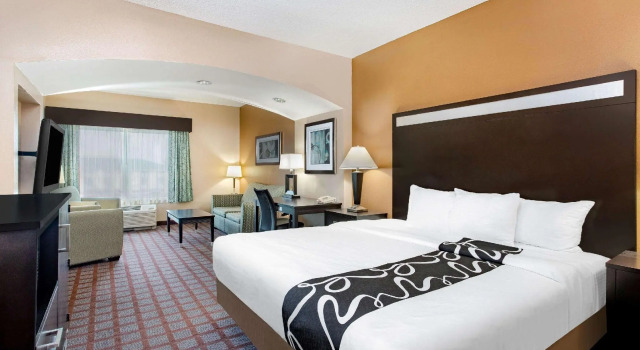 Двухместный номер Deluxe Spark by Hilton Plainfield Indianapolis Airport