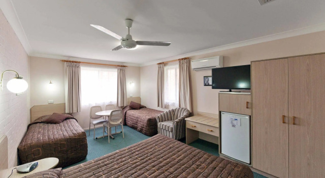 Abraham Lincoln Motel, Забронировать Мотель Тамуорт New England NSW