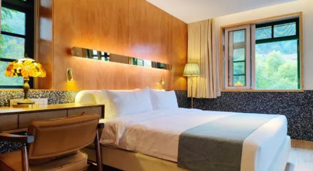 Люкс Superior Chongqing Jingangbei OLD VILLGAE SPA HOTEL