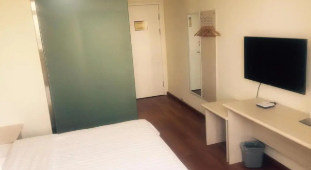 7 Days Inn Tianjin Jiaotong University Caozhuang Subway Station Branch