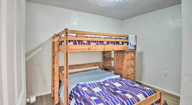 Waterfront Welaka Escape w/ Private Docks!, Buchen Sie Ferienhaus Welaka USA