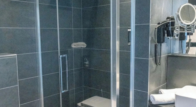 Апартаменты Standard Hôtel Restaurant & Spa Plaisir