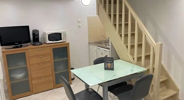 Четырёхместный номер Standard Дуплекс Hotel De LHorloge