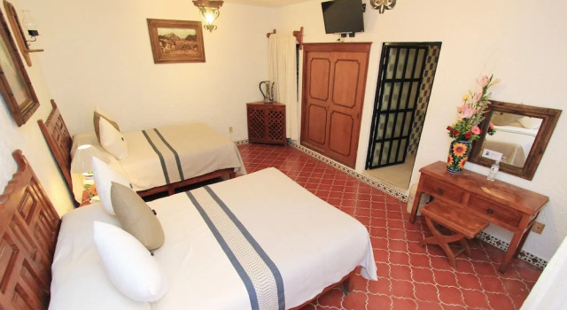 Четырёхместный номер Classic Hotel Mesón del Rosario