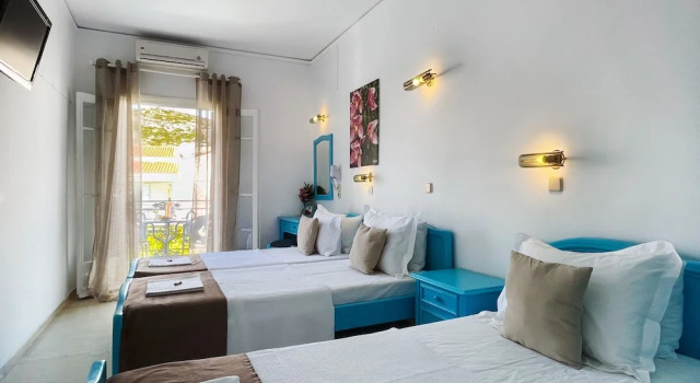 Номер Deluxe Stratos Hotel