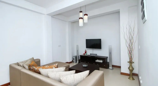 Oyo 511 Delphin Hotel