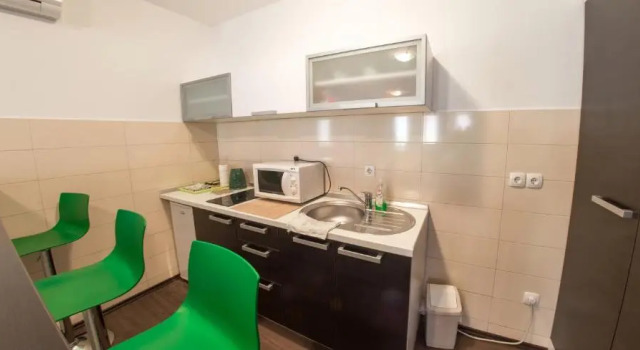 Guesthouse Stari Grad, Забронировать Отель Отели Мостар с парковкой, рядом с Старый мост Мостара, Парковка