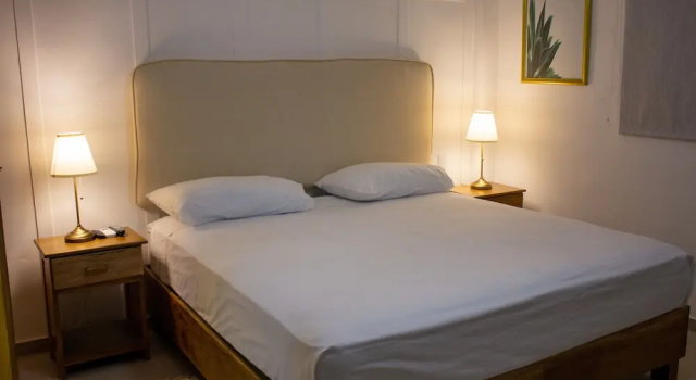 Hotel El Ancla, Đặt Khách sạn Barahona Cộng hoà Đô-mi-ni-ca