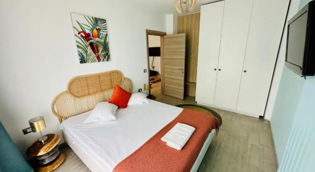 Sim Seaside C1, Prenota Appartamento Hotel a Mamaia-Sat con piscina, Piscina