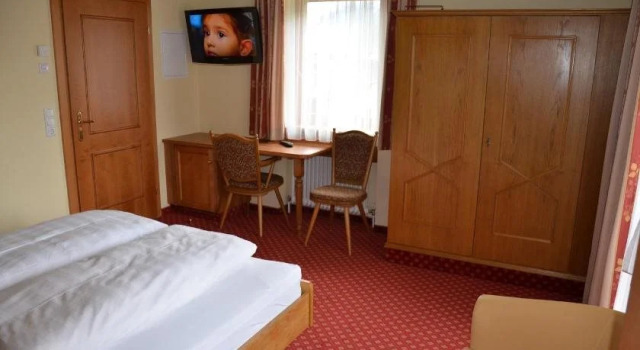 Hotel-Pension Strolz, Забронировать Отель СПА-отели Майрхофен, рядом с Горнолыжный подъемник Ахорн, SPA-услуги