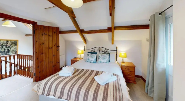 Семейный коттедж с 2 комнатами Swansea Valley Holiday Cottages