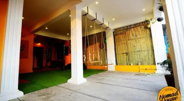 Nomad House