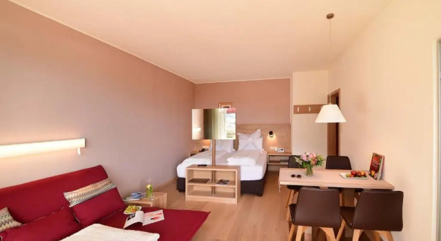 Номер Comfort Hotel Gartenresidence Zea Curtis