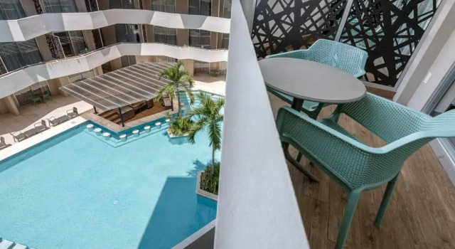 Апартаменты G312N Paty Luxury Resident, walking to the beach & 5thAv