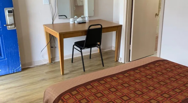 Двухместный номер Standard Towne Inn