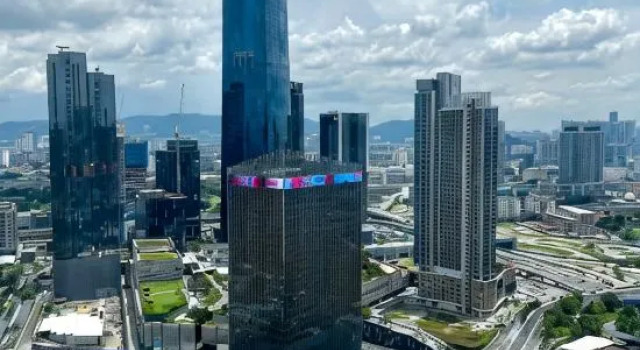 Rare Cityscape Stay in Bukit Bintang, TRX | 1-3pax, Забронировать Отель Куала-Лумпур Федеральная территория Куала-Лумпур, рядом с The Weld