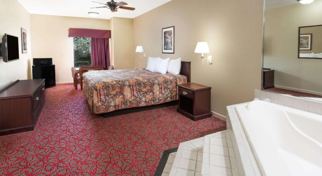 Двухместный номер Deluxe Days Inn by Wyndham St Peters/St Charles