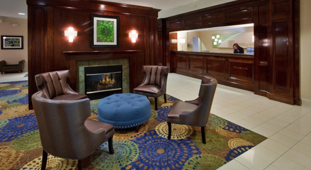 DoubleTree by Hilton Raleigh Midtown