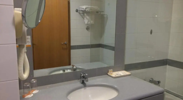 Двухместный номер Riviera Hotel