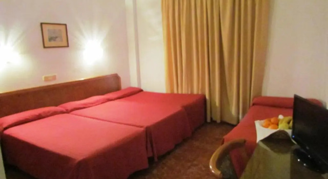 Семейный номер Standard Complejo Hotelero Saga