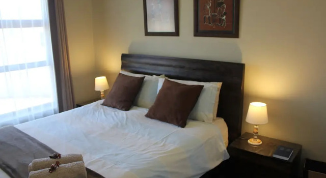 4 Sunset View Self catering