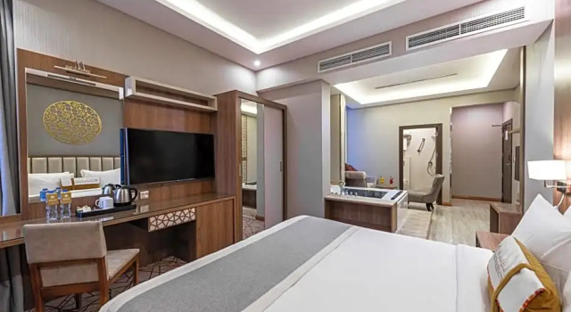 Люкс Crown Rose Al Sahafa Hotel