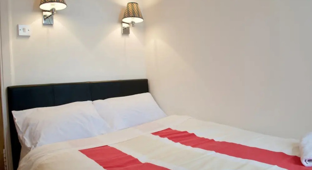 Haymaeket Centro Edinburgh, Забронировать Апартаменты/квартира Апартаменты Эдинбурга, рядом с Vietnam House Art Gallery, Апартаменты/квартира