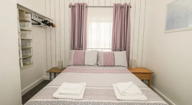 Point Finger Cottage