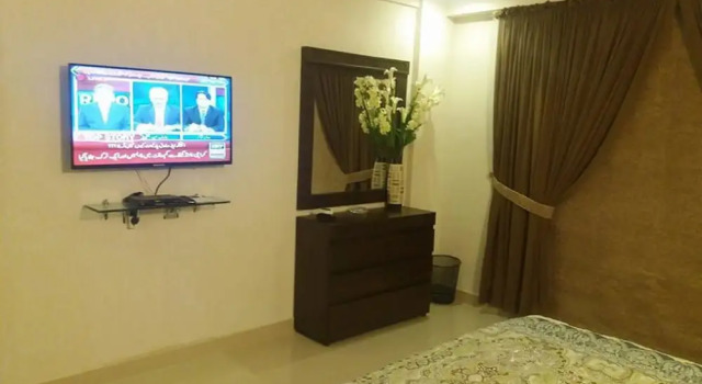 Bhurban Continental Golden Suite