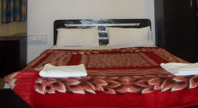 Hotel Meera Vatika