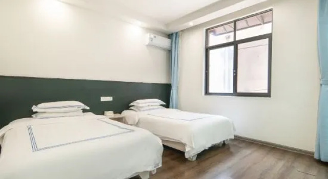 Люкс Comfort Longmen Inn (Moon Moon Bay Scenic Area Branch)