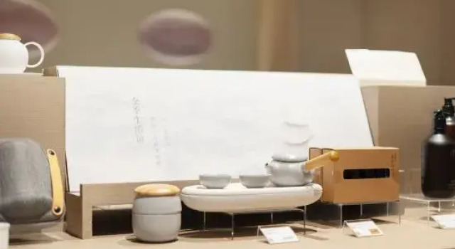 JI Hotel (Wuxi Railway Station Yuanrong Square)