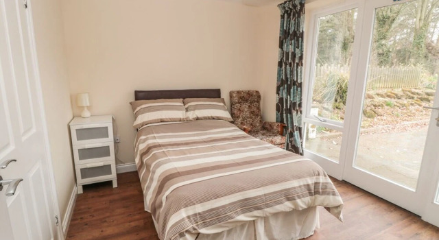 No. 3 Low Hall Cottages, Забронировать Отель Отели Англии 3 звезды, 3*