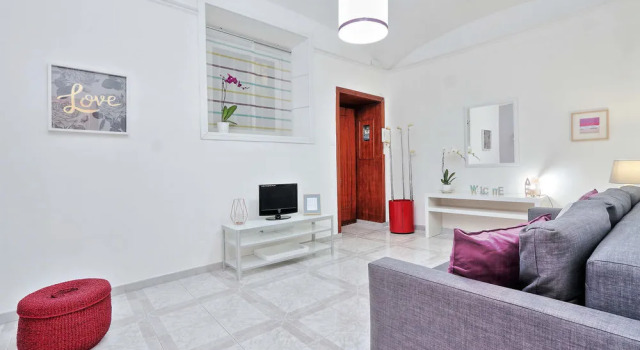 Coloseum apartments-St.John Lateran area, Забронировать Апартаменты/квартира Апартаменты Рима, рядом с Piazza San Giovanni in Laterano, Апартаменты/квартира