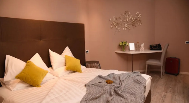 Четырёхместный номер Deluxe с балконом Villa Quercia Relais & Spa