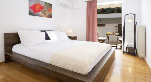 The Space Consists Of Living Room, Kitchen, 2 Bedrooms, 2 Big Independent Balcon, Забронировать Апартаменты/квартира Апартаменты Пирея, рядом с Veakeio Theatre, Апартаменты/квартира