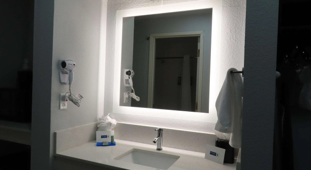 Четырёхместный номер Standard Best Western Childress West Hotel