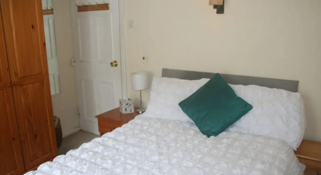 Coynant Guest House & Holiday Cottages, Rezervați Pensiune Felindre Cardiff