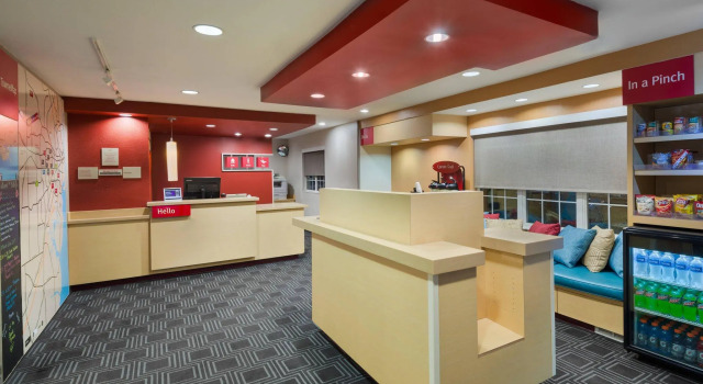 MainStay Suites
