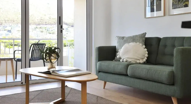Two Bedroom Apartment With Mountain Views