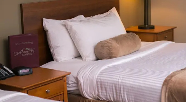 Четырёхместный номер Standard High Country Suites