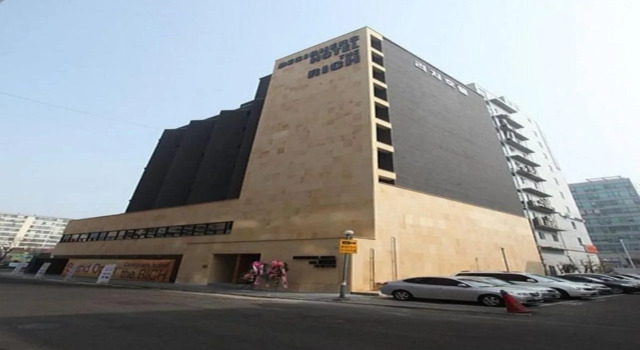 Designers Hotel The Rich