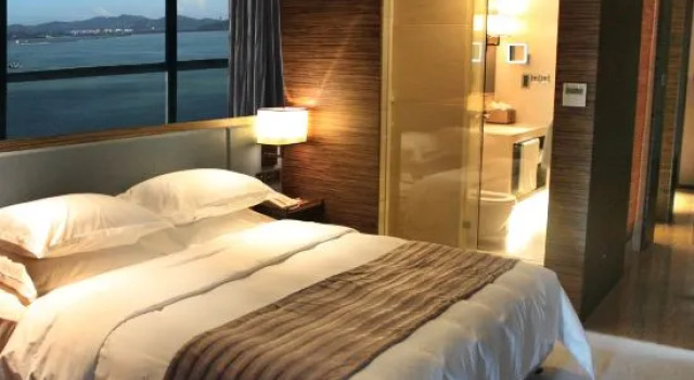Люкс Shantou Haiyi Panorama Hotel
