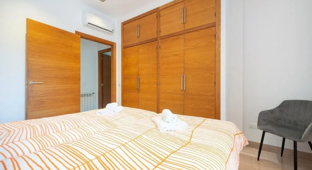 Can Joan - Apartment With Private Pool, Rezerwuj Apartament Hotele w Majorka z parkingiem, Parking