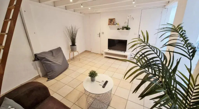 GregBnb-com - T2 CLIMATISÉ Mezzanine - Atypique - Centre Ancien, Забронировать Апартаменты/квартира Апартаменты Тулона, рядом с Galerie Michel Estades, Апартаменты/квартира